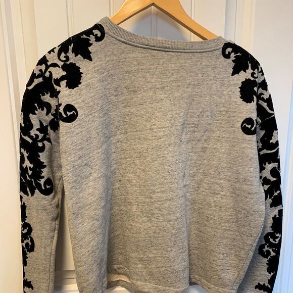 Zara grey sweatshirt, sz S, laser cut out applique, EUC, - Picture 2 of 15